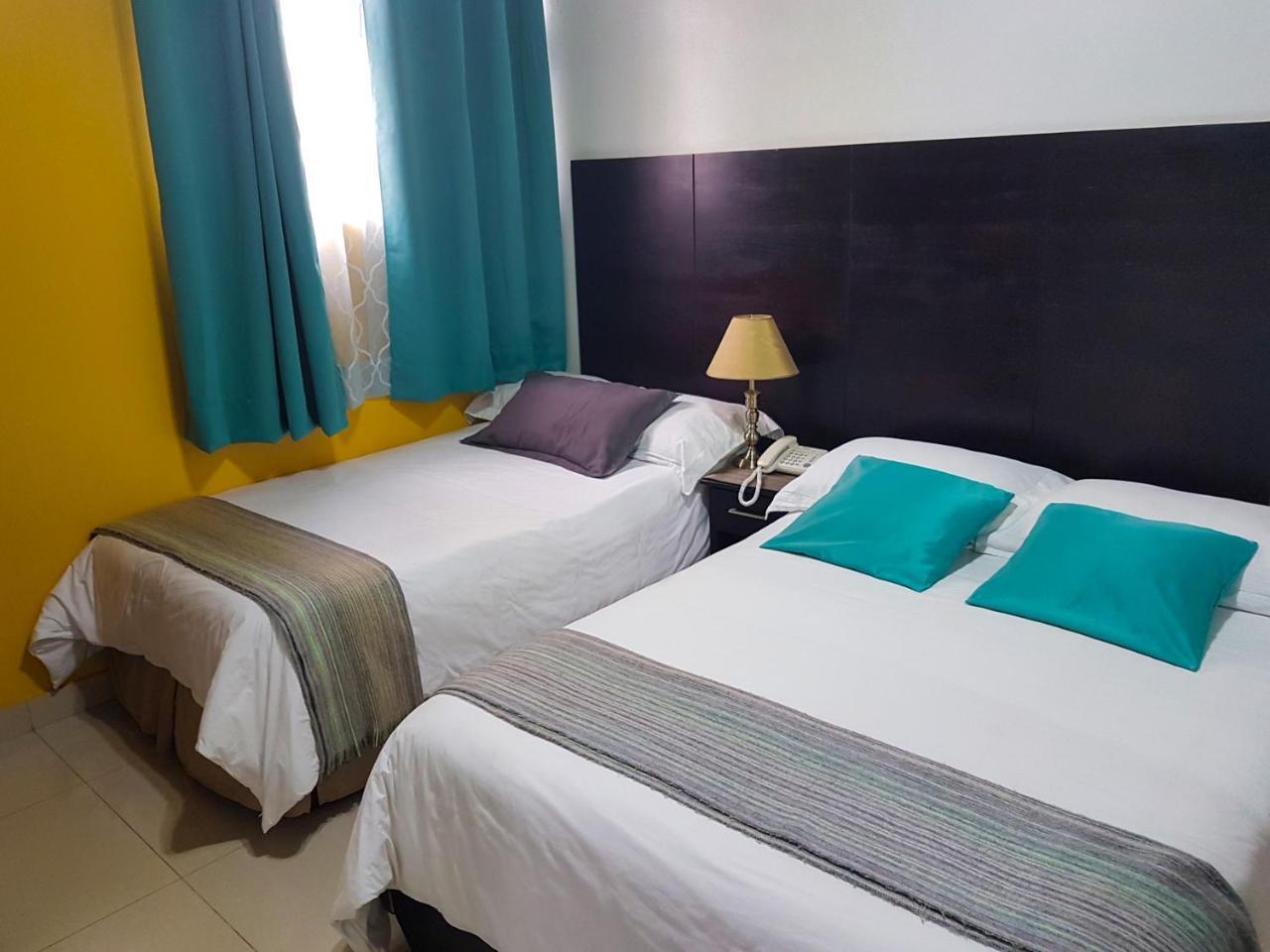 Hostal Blue Pacific Manta Zewnętrze zdjęcie